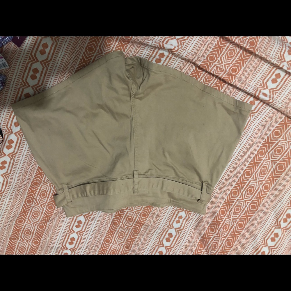 Shorts - Picture 2 of 2